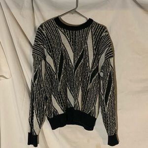 B&W Zig Zag Sweater